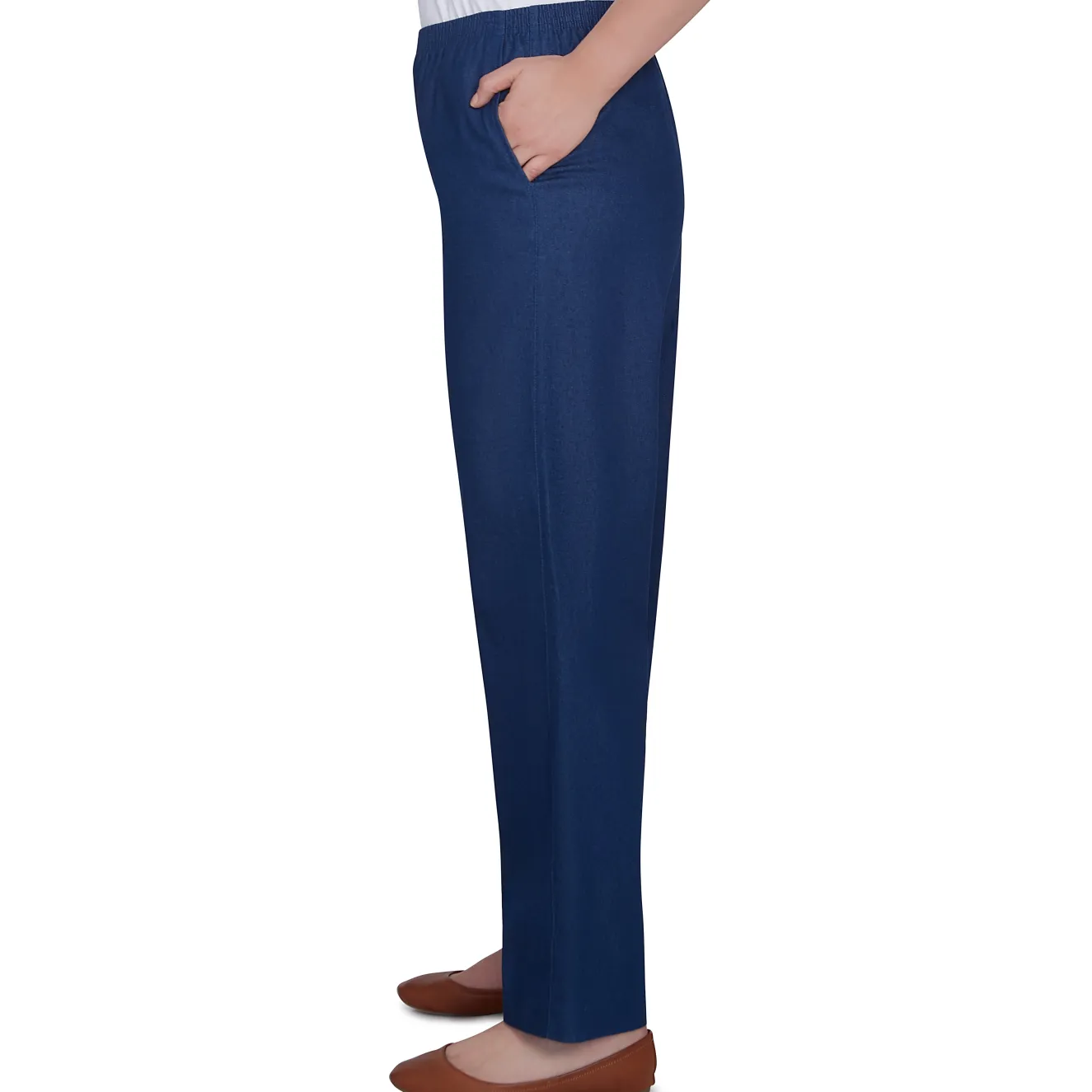 Alfred Dunner Classic All-Around Elastic Waistband Denim Pant Short Length, Petite
