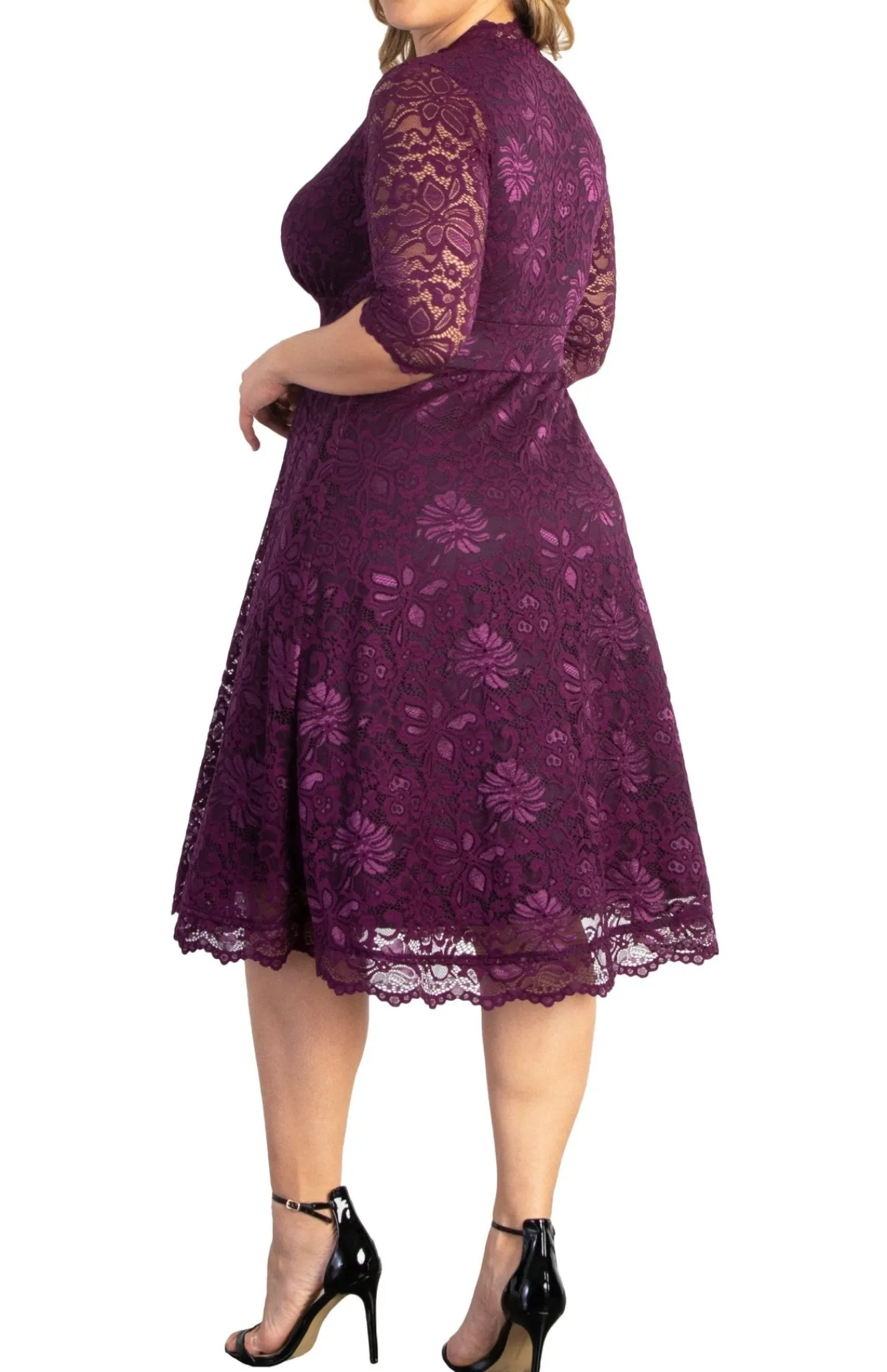Mademoiselle Lace Cocktail Dress - Plus