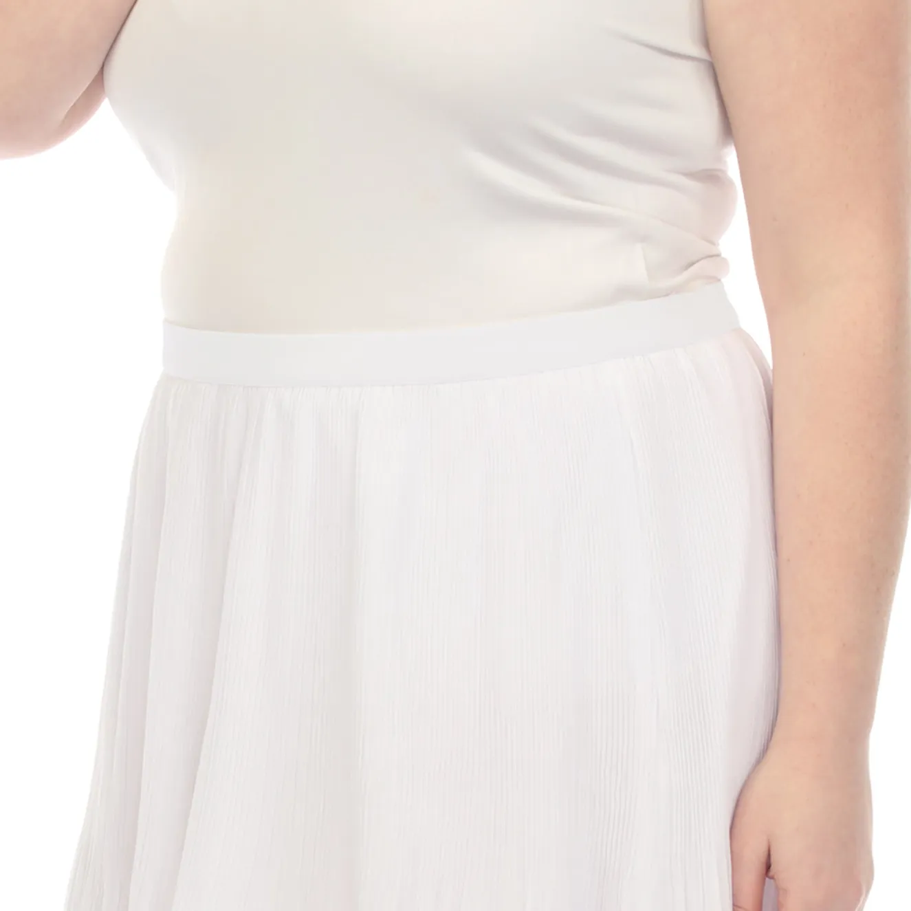 Plus Size Pleated Chiffon Midi Skirt