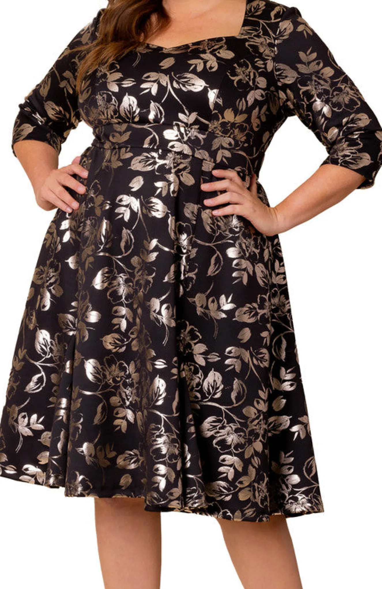 Royal Sweetheart Gilded Noir Cocktail Dress - Plus