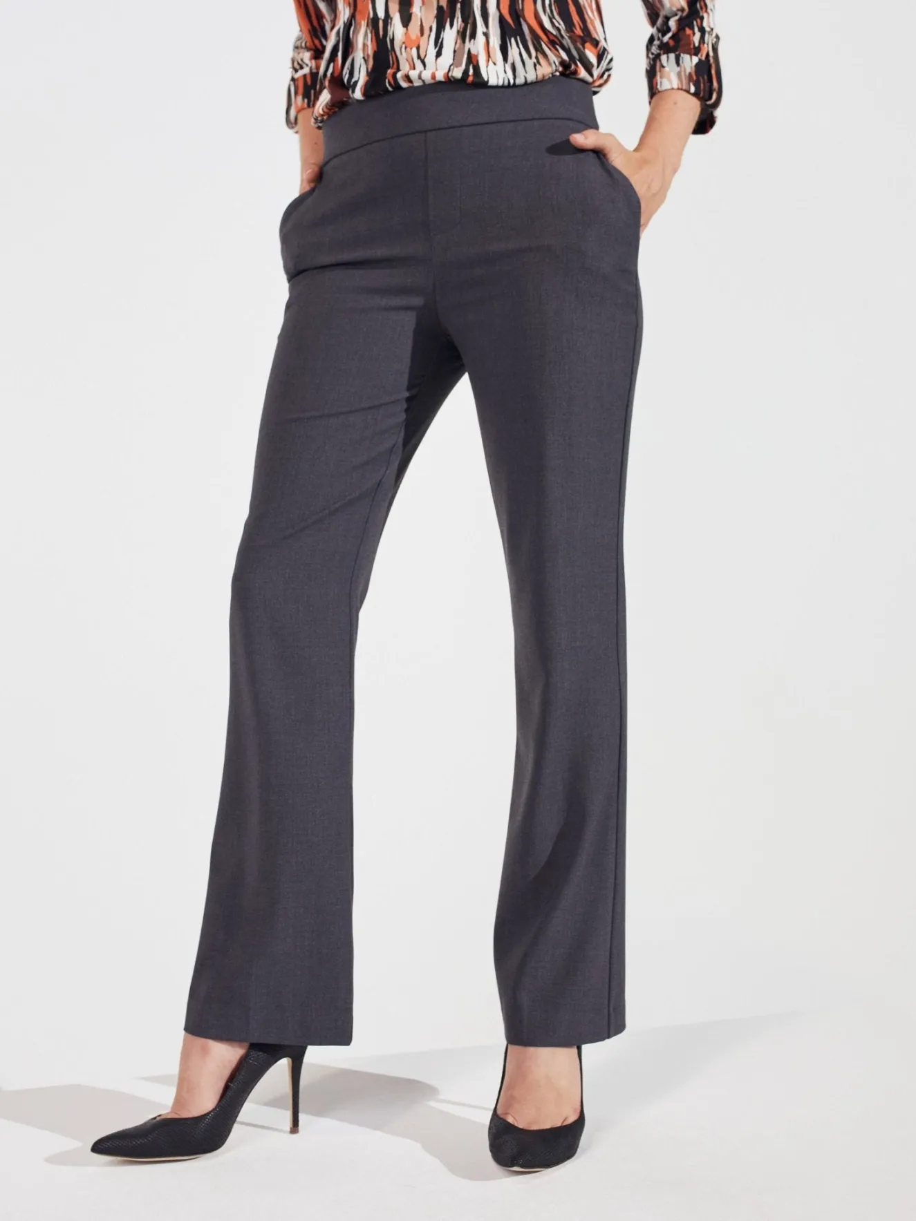 Roz & Ali™ Secret Agent Slight Tummy Control Bootcut Pants