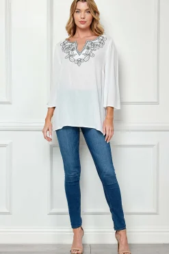 Roz and Ali 3/4 Flare Sleeve Embroidered Yoke Tunic in White