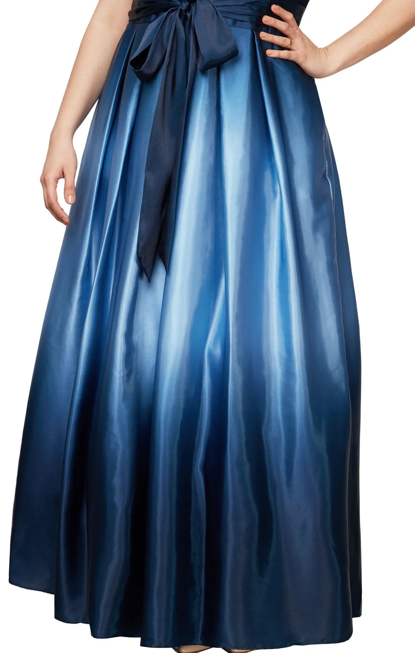 Sleeveless Gown with Satin Ombre Skirt & Tie Belt - Nvy - Plus
