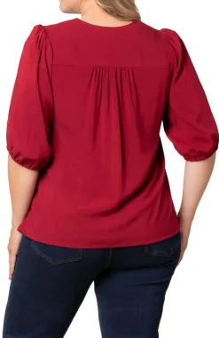 Tacoma Trim Neckline Top - Plus