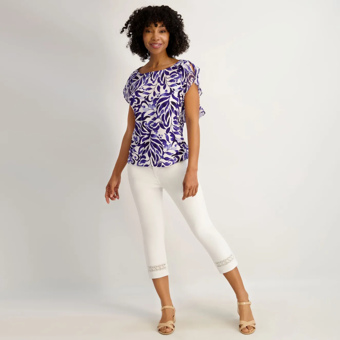 Westport Signature Crochet Capri in White