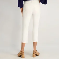 Westport Signature Fray Hem Capri in White