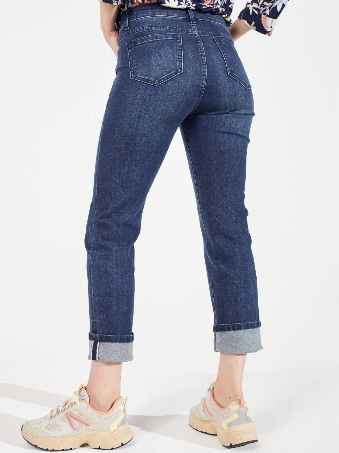 Westport Signature Girlfriend 5 Pocket Selvedge Cuff Jeans