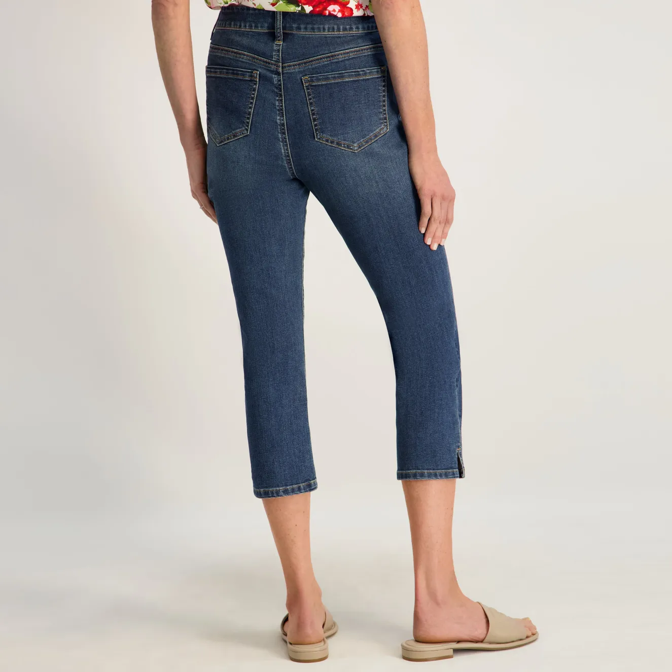 Westport Signature Side Slit Capri in Vintage