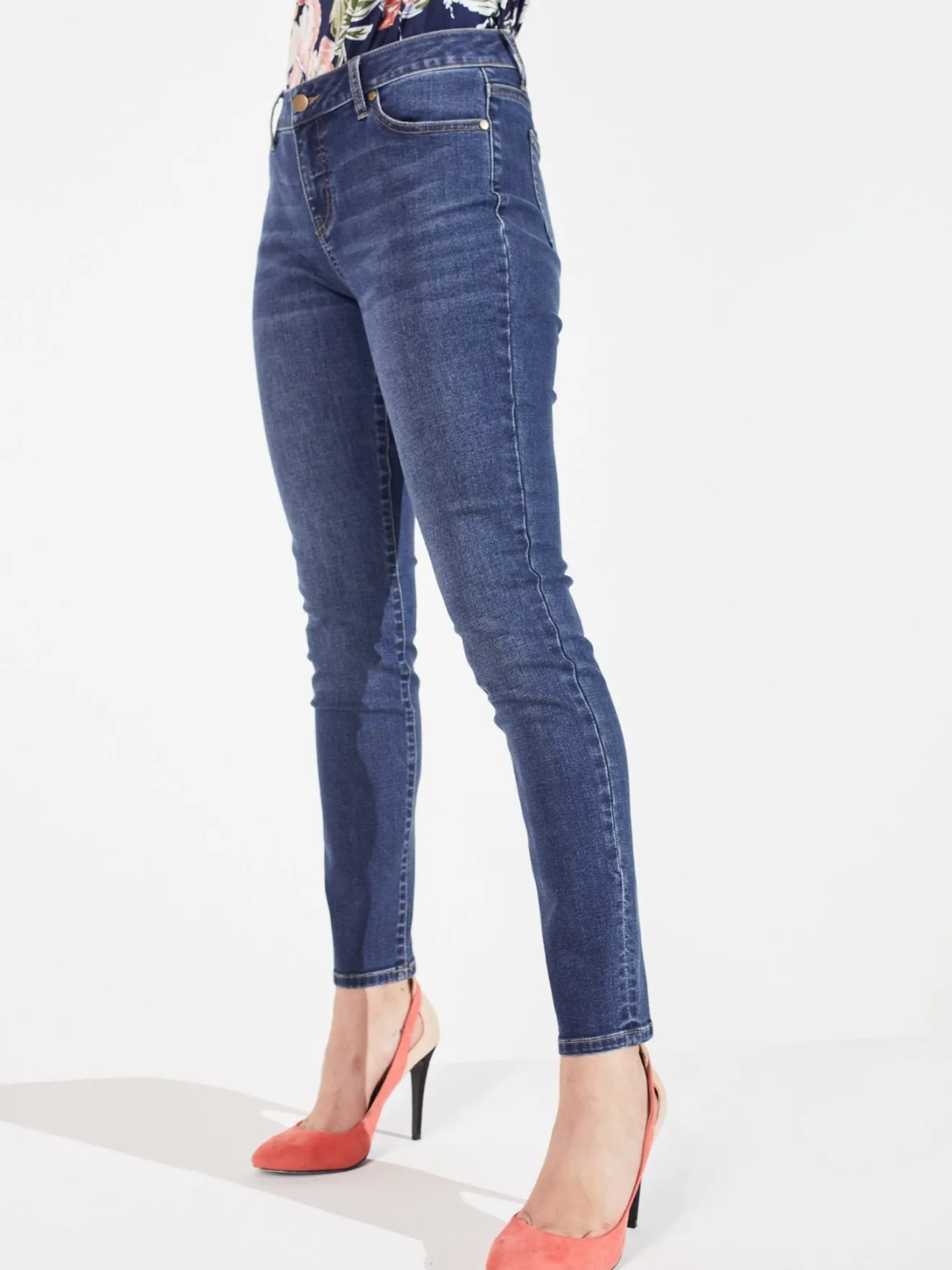 Westport Signature Skinny 5 Pocket Denim Jean