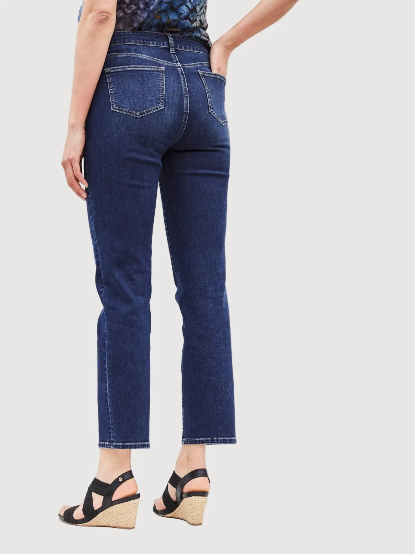 Westport Signature Straight Leg Denim Jeans