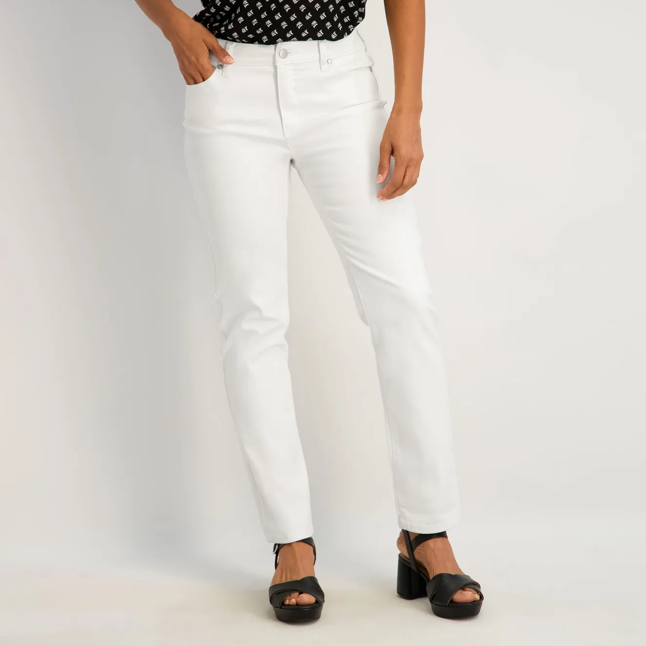 Westport Signature Straight Leg in White